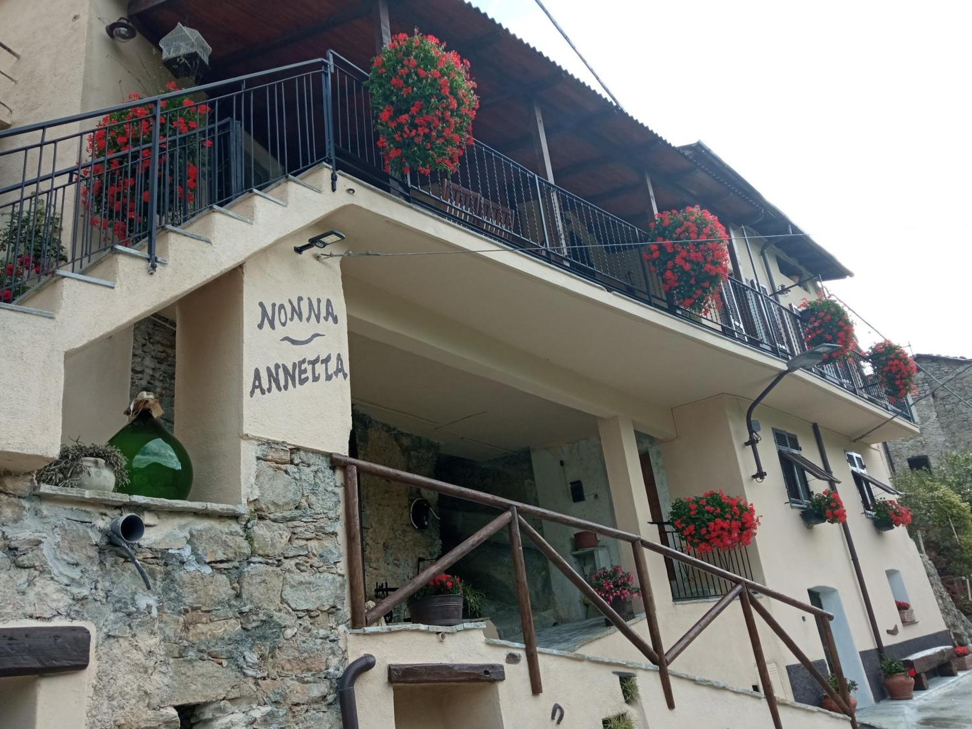 Agriturismo U'Spigu Nonna Annetta Nasino Exterior foto